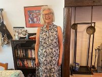 And Paulie found a nice dress for Great-niece Jess's wedding in Australia the next month.