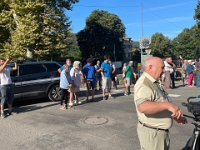 Paulie got an overview of the hardware by Farmer François