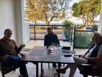 An evening drink before Jim & Jan took the guys to dinner