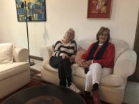 At the end of the month Jan and Jim hitched a ride from Noosaville with son Stef and visited Paulie and Stephen. The duo had flights booked for France on July 8th