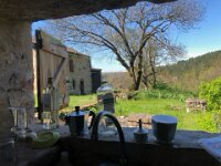 5th - Yolande asked the guys to lunch at her farm