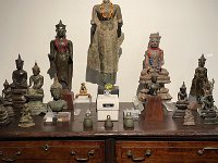 Stephen was impressed with where his old canine pal's ashes were housed. Very spiritual