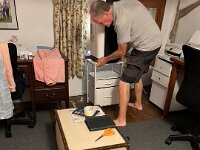 Stephen screwed some ply offcuts together and set up the portable airconditioner/climatiseur